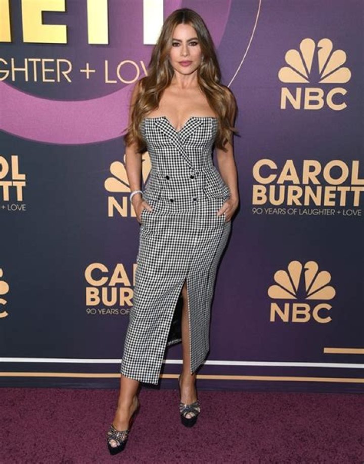 Sofia Vergara Height, Weight, Measurements, Bra Size, Shoe Size