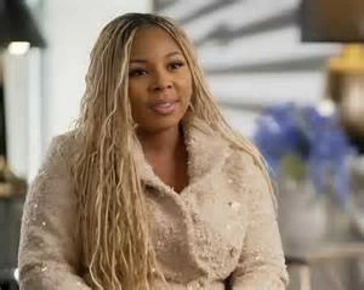 Sparkle’s Niece Reshonda Landfair Age: Where is She Now in 2019, R Kelly Pee Tape