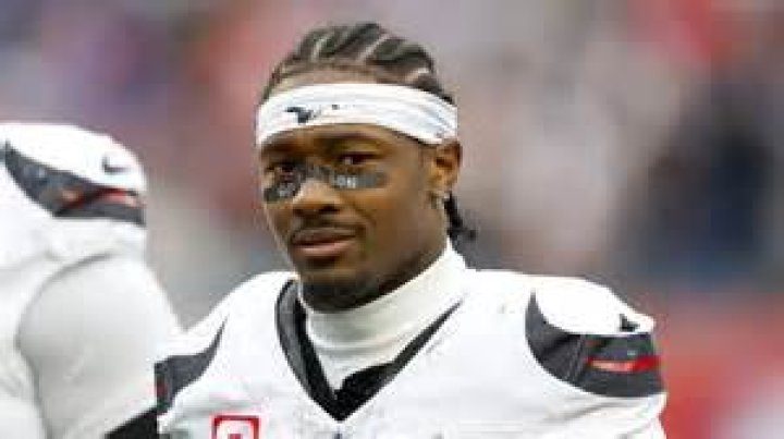 Stefon Diggs Net Worth: Details About NFL, Career, Wealth, Assets, Income - SarkariResult