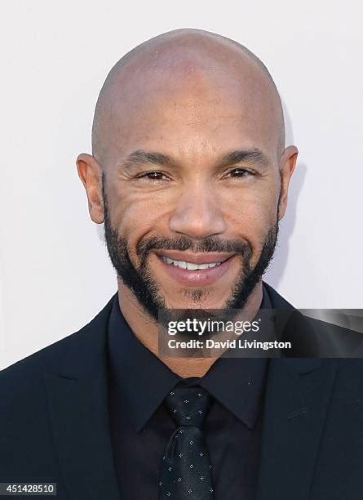 Stephen Bishop (Actor) Net Worth: Details About Career, Age, Movies, Gf - SarkariResult