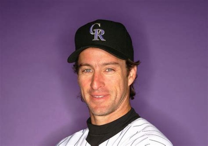 Steve Finley Net Worth