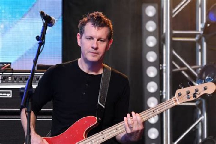 Steve Mackey Net Worth (Updated 2023) Earnings, Salary, Wiki