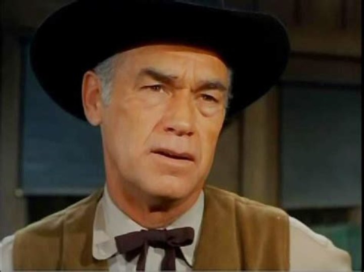 Stuart Randall (actor)