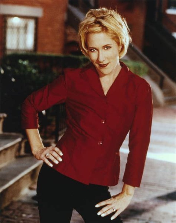 Sue Costello Net Worth