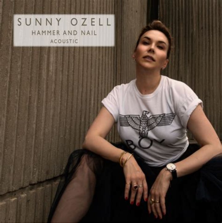 Sunny Ozell Height, Weight, Net Worth, Age, Birthday, Wikipedia, Who, Nationality, Biography