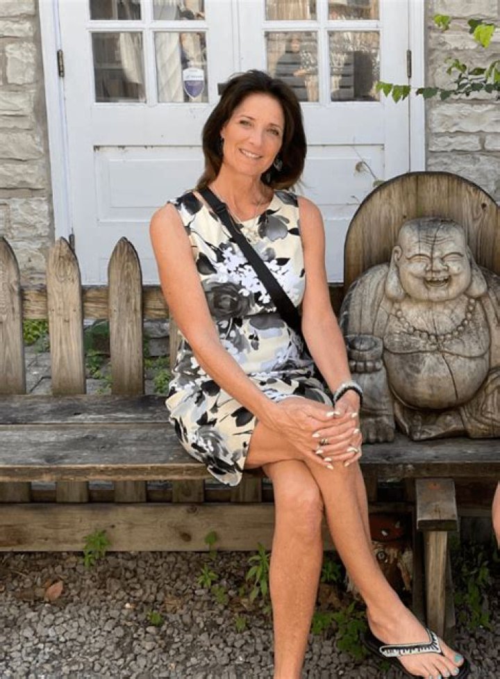 Suzanne Errett-Balcom Net Worth