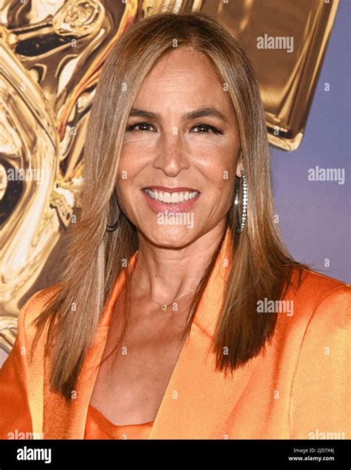 Sylvia Villagran Net Worth