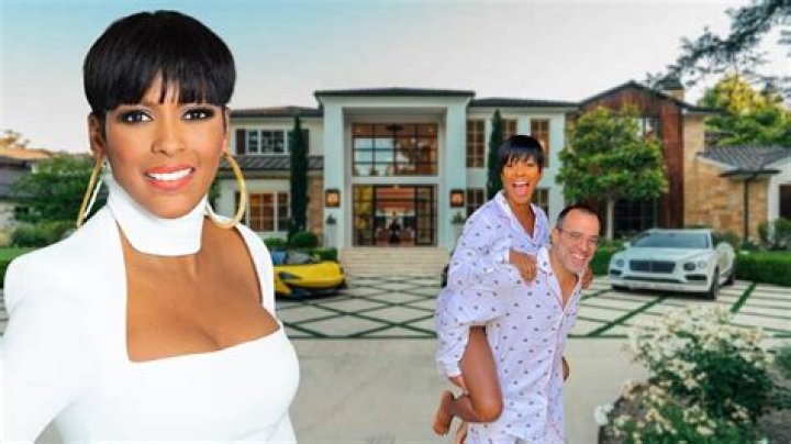 Tamron Hall Net Worth: Details About Earnings, Home, Age, Cars, Career - SarkariResult