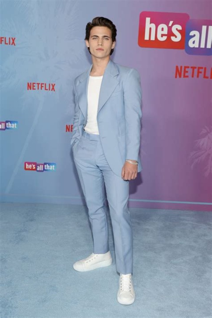 Tanner Cook Height, Weight, Net Worth, Age, Birthday, Wikipedia, Who, Instagram, Biography