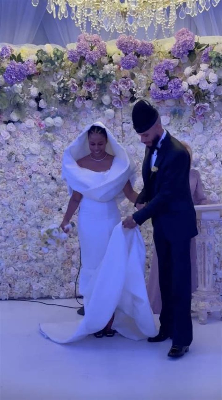 
Taylour Paige’s Recent Instagram Post Reveals That She’s Engaged 