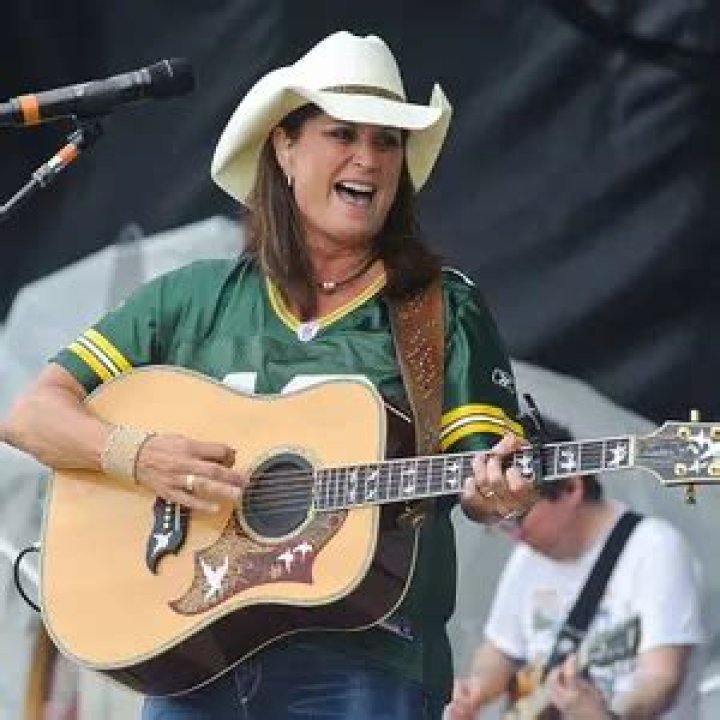 Terri Clark Net Worth