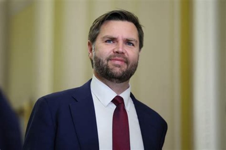 TikTok Star Ebcjpg Boyfriend Scott Sinclair Is A Vice President At OneStone