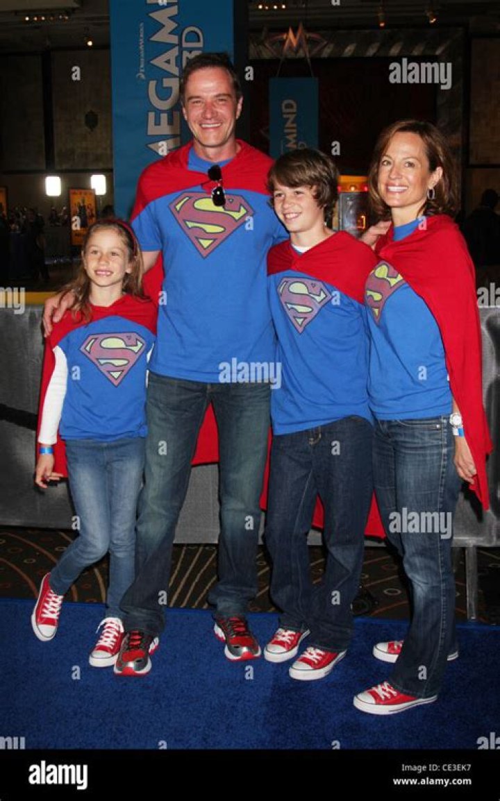 Tim DeKay Married, Wife, Children, Net Worth, Movies, Salary, Age, Height, Wiki-Bio