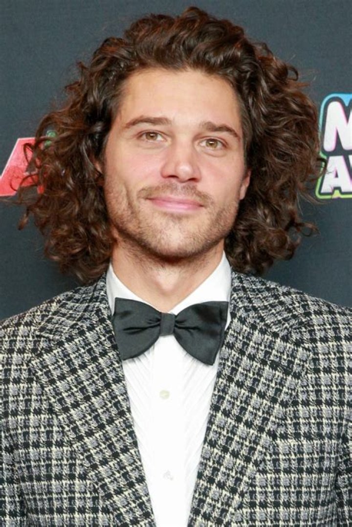 Trent Garrett Height, Weight, Net Worth, Age, Birthday, Wikipedia, Who, Nationality, Biography