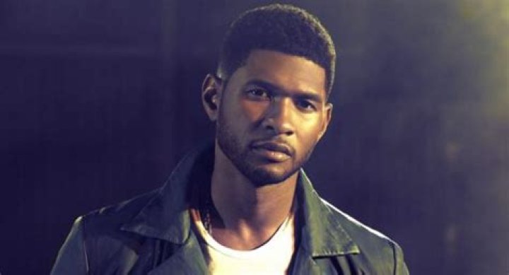 Usher Height, Weight, Body Measurements, Shoe Size