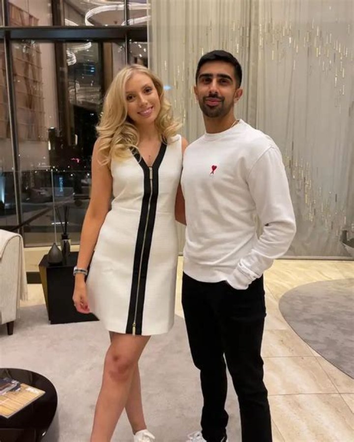 Vikkstar Is Engaged To Girlfriend Ellie Harlow? Meet Her On Instagram