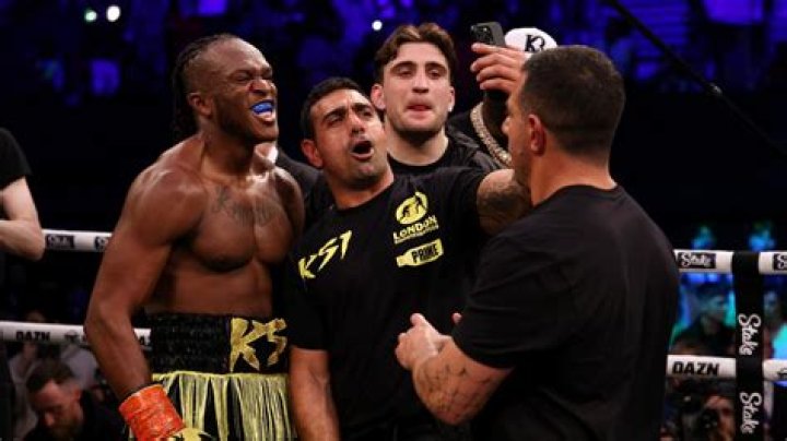 
Watch: Tommy Fury, Idris Virgo clash ringside ahead of Misfits match between KSI, Joe Fournier 
