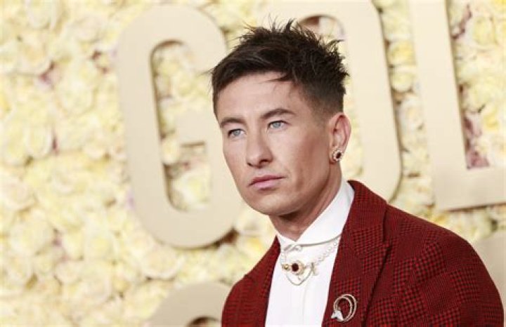 What's Barry Keoghan's Relationship Status? Is Barry Keoghan Currently Dating or Single? - SarkariResult