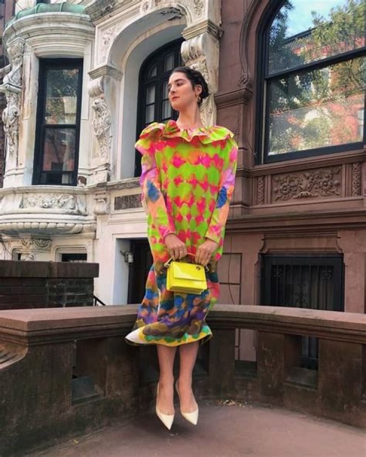 What's the Net Worth of Hari Nef?