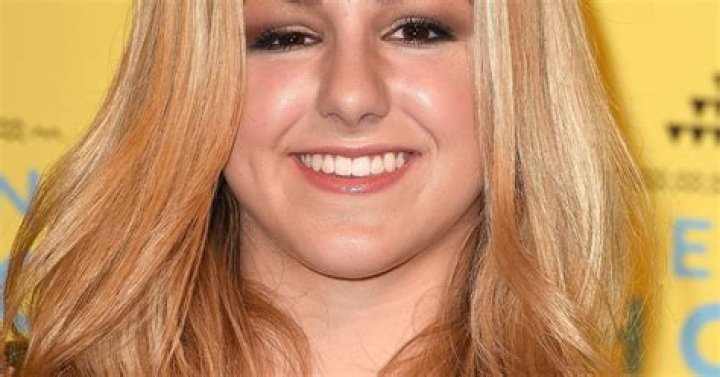 What Happened To Chloe Lukasiak? Eye Condition And Whereabouts Now