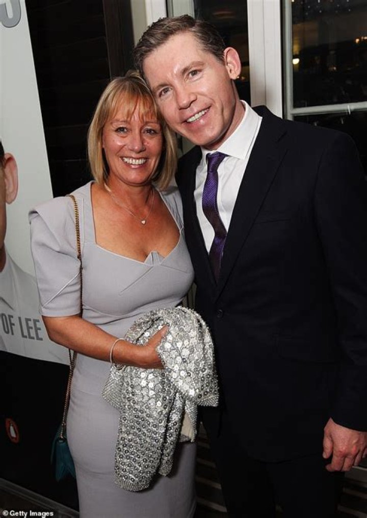 What Happened To Lee Evans? Lee Evans Age, Wife, Net Worth, Biography, Height, Weight, Career, And More