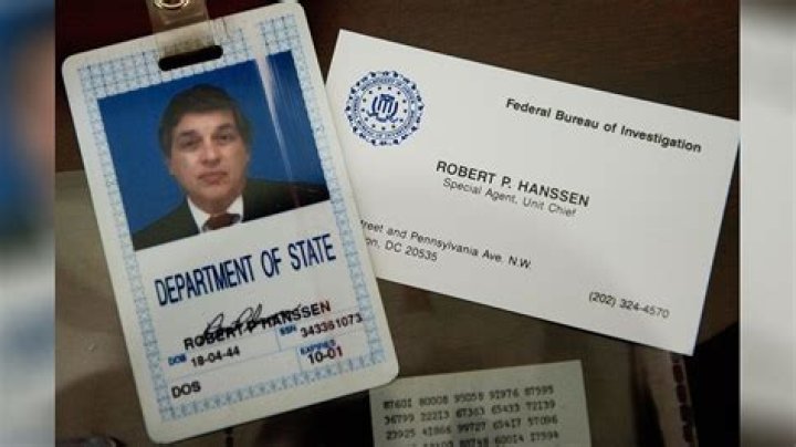 
What happened to Robert Hanssen? Former FBI agent turned Russian spy found dead in Colorado prison 