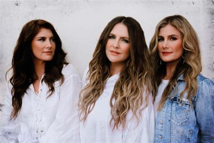 
What Illness Does Brooke Mcclymont Have? Everything Thing To Know About The Singer 