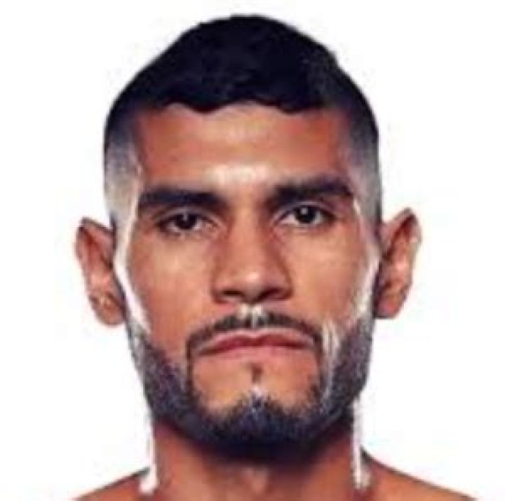 
What Is Boxer Arnold Barboza Jr Ethnicity? Facts To Know About His Parents Origin 