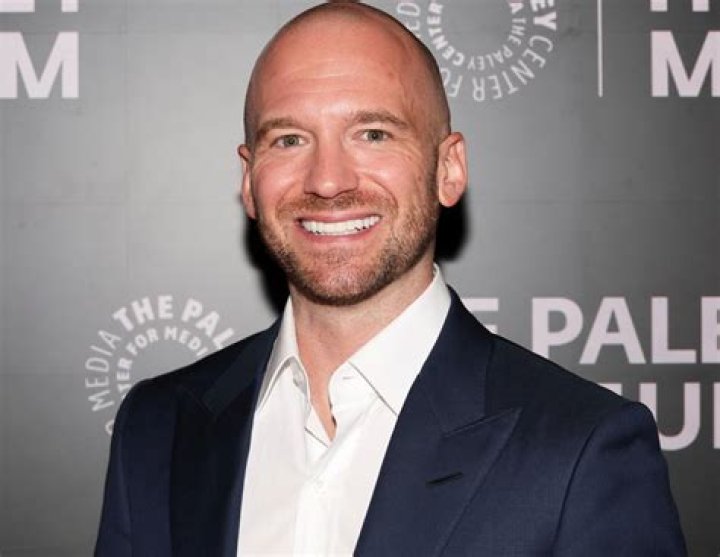 What is Sean Evans’s Net Worth? All About American YouTuber