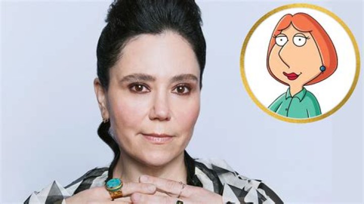
What is the “Lois Griffin dead at 43” prank? Alex Borstein’s viral Family Guy character trend explained 