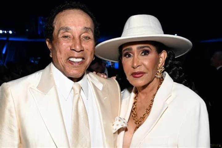 
What Was Jeff Gladney Net Worth At The Time Of His Death? How Much Had He Made Through His Career? 