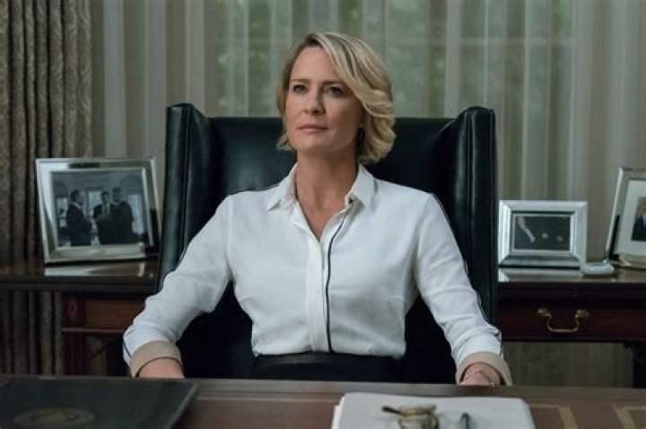 Which episodes of Ozark did Robin Wright direct?