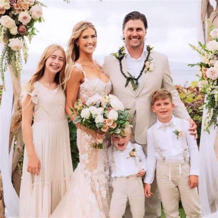
Who are Christina Halls Parents? Christina Hall Biography, Parents Name, Nationality and More 