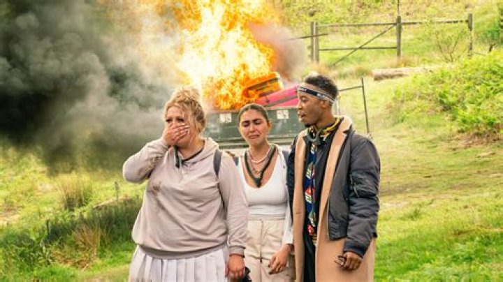 Who Are Devon Smith Parents? Netflix ‘Snowflake Mountain’ Contestant Is Planning To Drop Out Of College