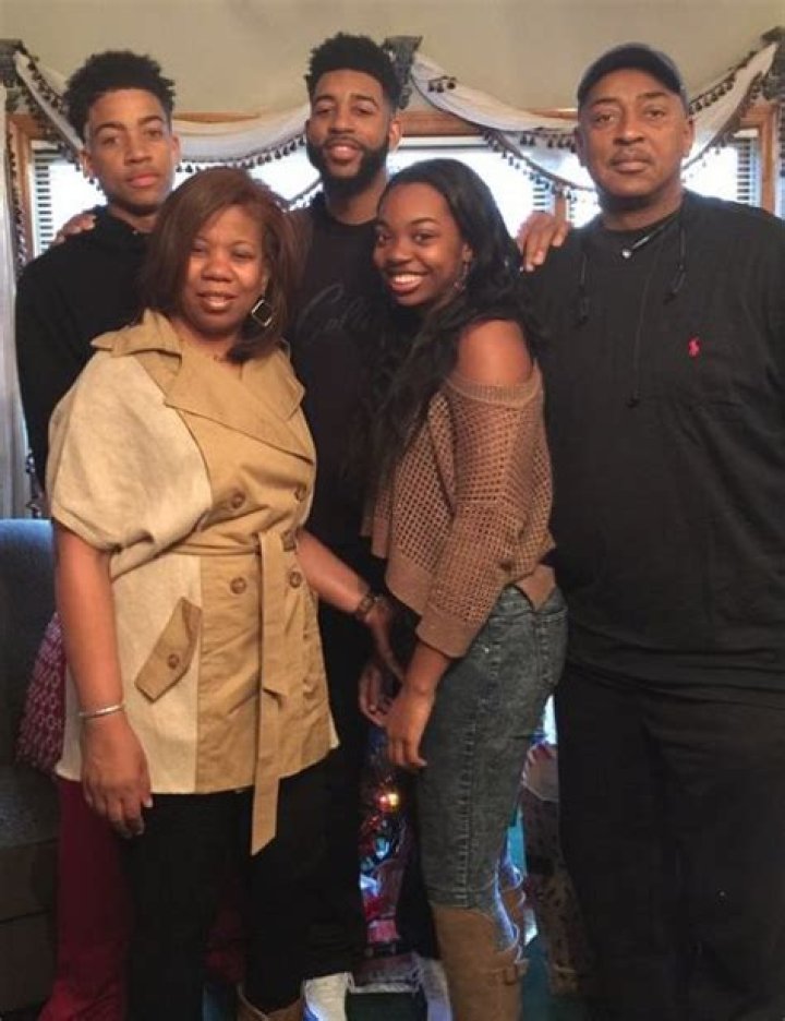 
Who are Trendon Watfords Parents? Trendon Watford Biography, Parents Name, Nationality and More 