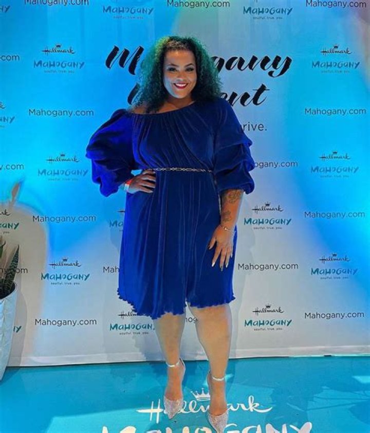 Who is Brandi Mallory? Learn about her age, cause of death, net worth, relationships, career, and more. - SarkariResult