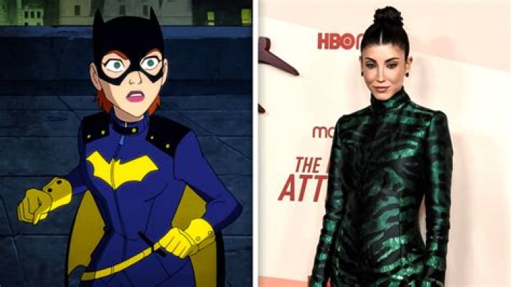 Who Is Briana Cuoco As Batgirl In Series, ‘Harley Quinn’?