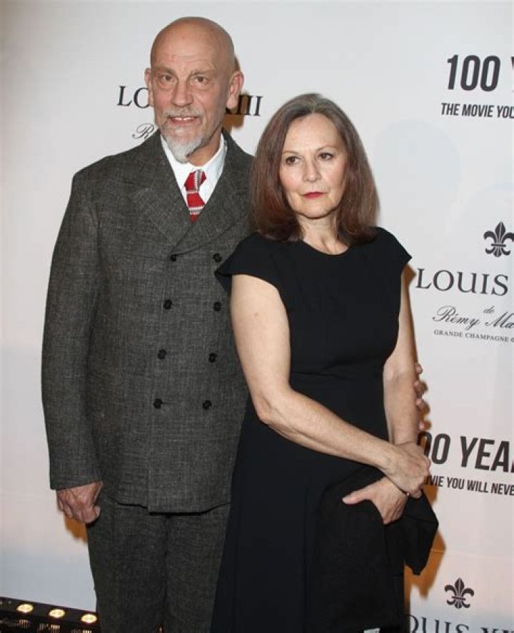 Who Is Glenne Headly John Malkovich First Wife And Meet His Partner Nicoletta Peyran