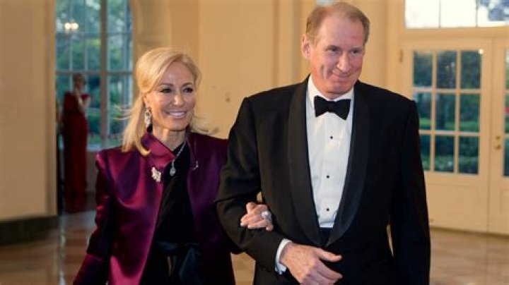 Who is James Crown's Wife Paula Hannaway?