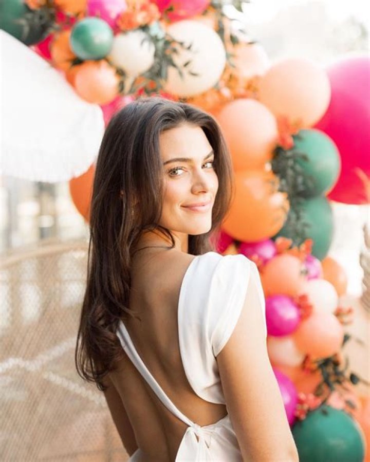 Who Is Justin Pugh’s Wife Angela Viscount?