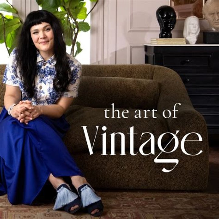 Who Is Katie Saro From The Art of Vintage? Know More About The Vintage Dealer And Designer