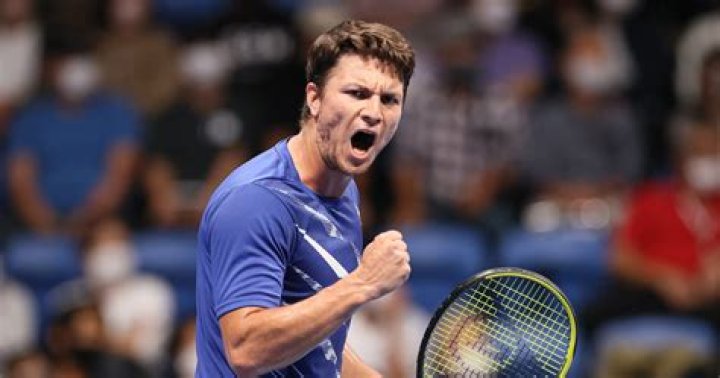 Who is Kecmanovic coach? Meet Miomir Kecmanović’s Coaches Miro Hrvatin; David Nalbandian; And Johan Örtegren