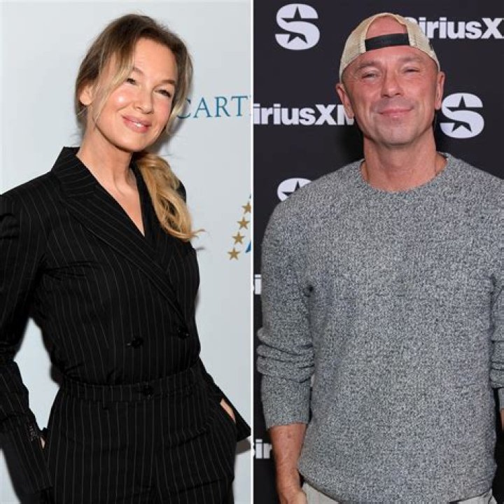 
Who Is Kenny Chesney? How Much Is He Worth and Who Is His Wife? 
