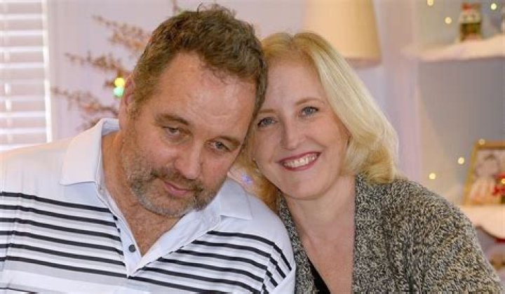 
Who Is Lisa Raitt’s Husband, Bruce Wood? Here’s A Look At Their Relationship 
