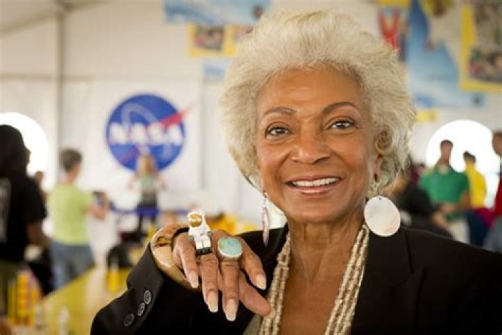 
Who Is Nichelle Nichols Ex Husband Duke Mondy? Star Trek Actress’ Net Worth At Death 