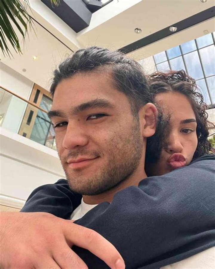 Who Is Puka Nacua ? Bio, Net Worth, Age, Height, Weight, Parents, Girlfriend & Salary - SarkariResult