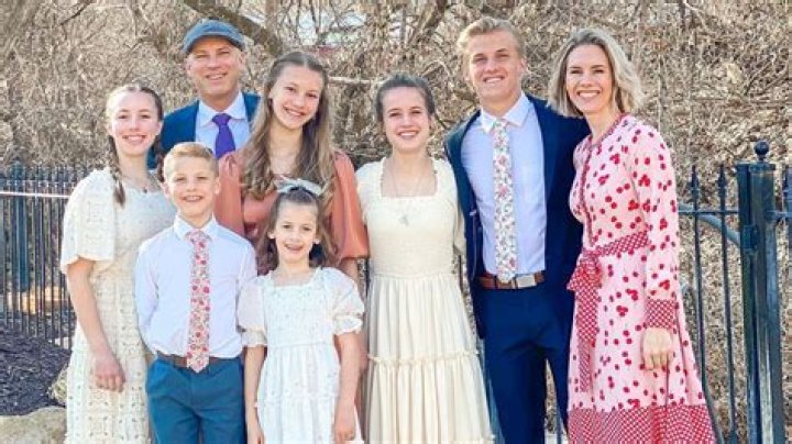 Who is Ruby Franke? 8 Passengers family vlogger arrested on child abuse charges - SarkariResult