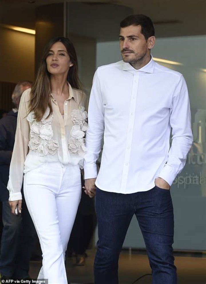 Who Is Sara Carbonero? Meet The Cute, Gorgeous Ex-wife Of Iker Casillas!
