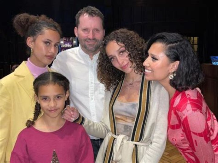 Who is Singer Raye? Everything To Know About