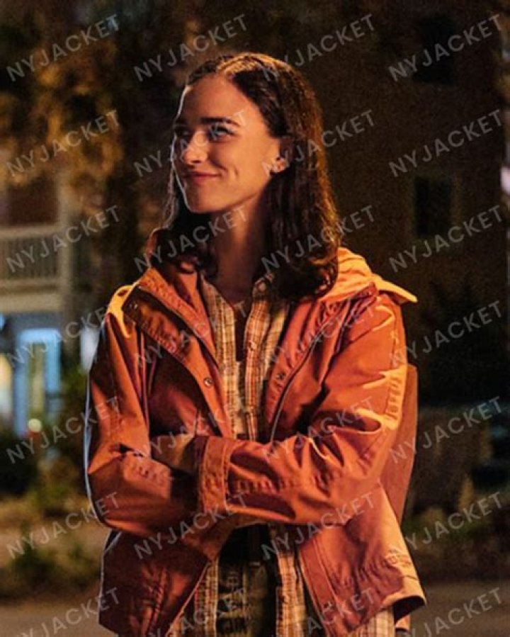 
Who Is Susan Pasarow? Everything To Know About Along For The Ride Cast Emma Pasarow Mother 